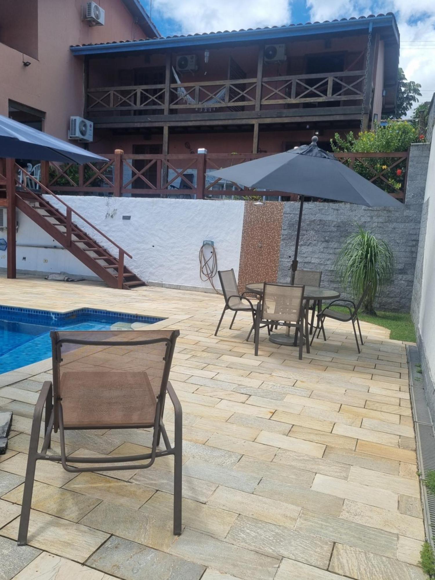 Chales E Suite Ilhabela Habitación foto