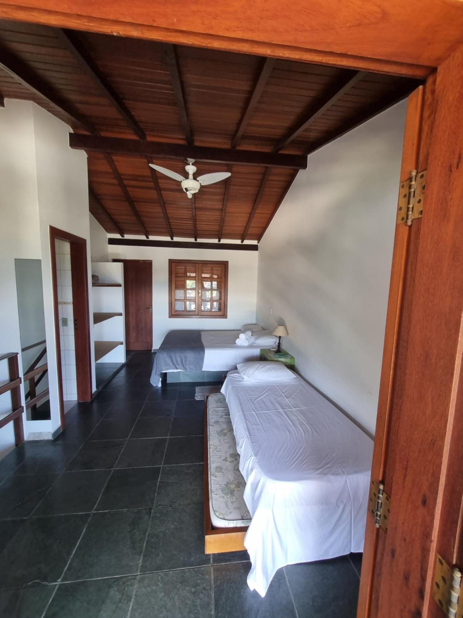 Chales E Suite Ilhabela Habitación foto