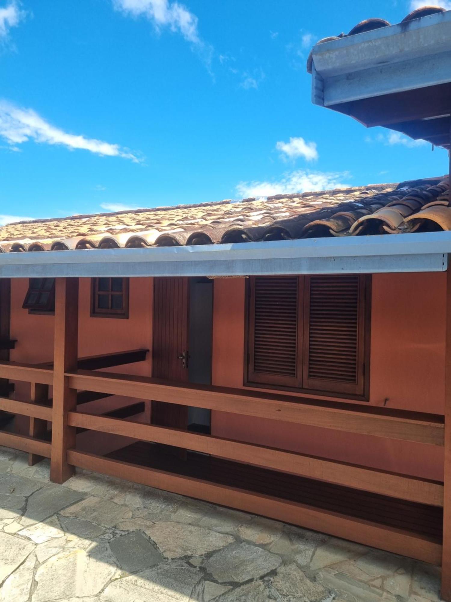 Chales E Suite Ilhabela Habitación foto