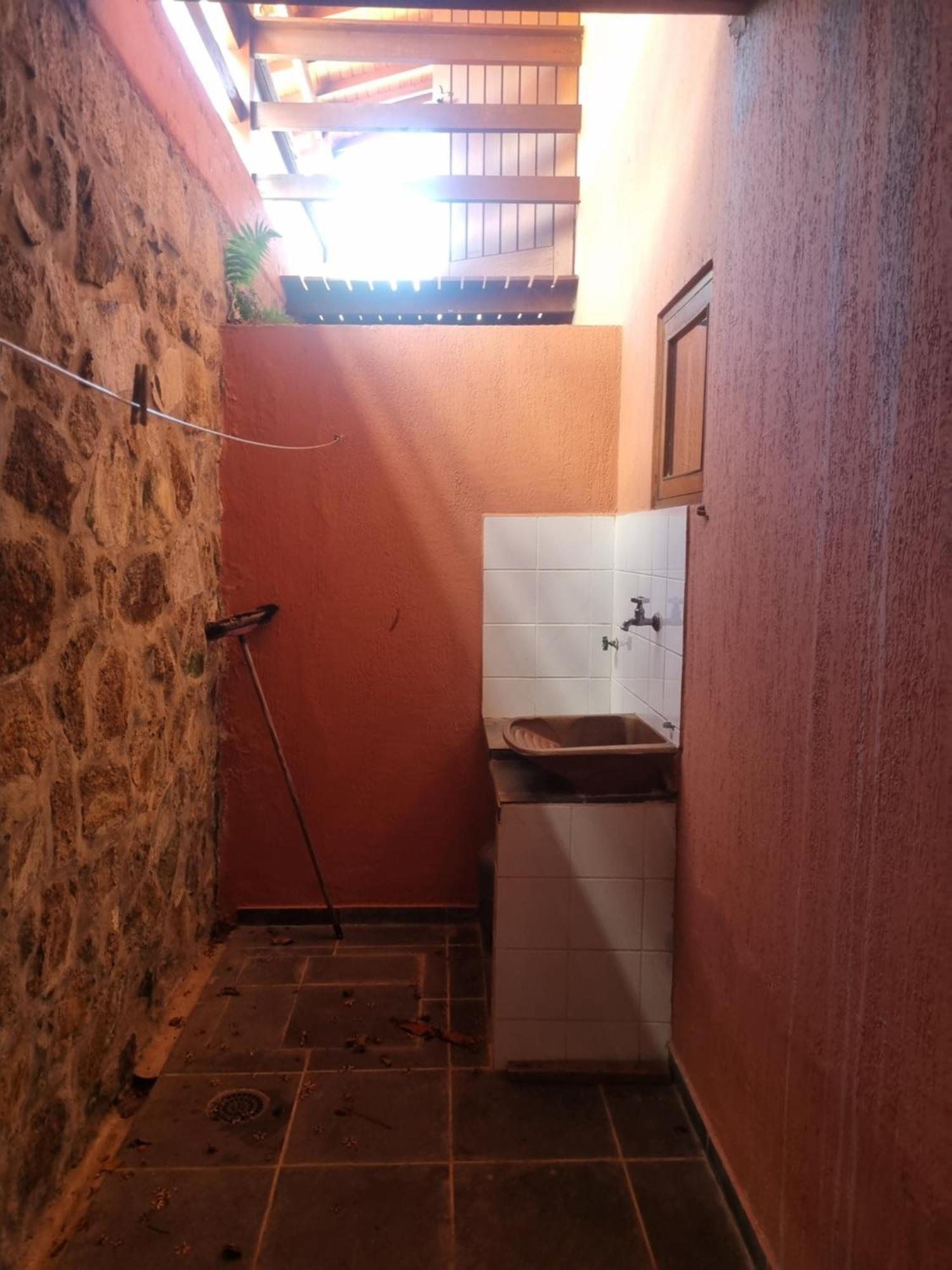 Chales E Suite Ilhabela Habitación foto